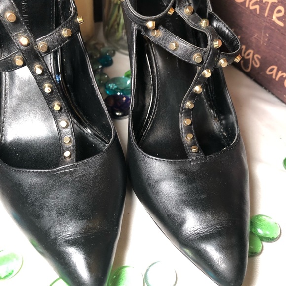 Banana Republic Heels - Picture 6 of 8